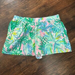 Girls size M Lilly Pulitzer shorts